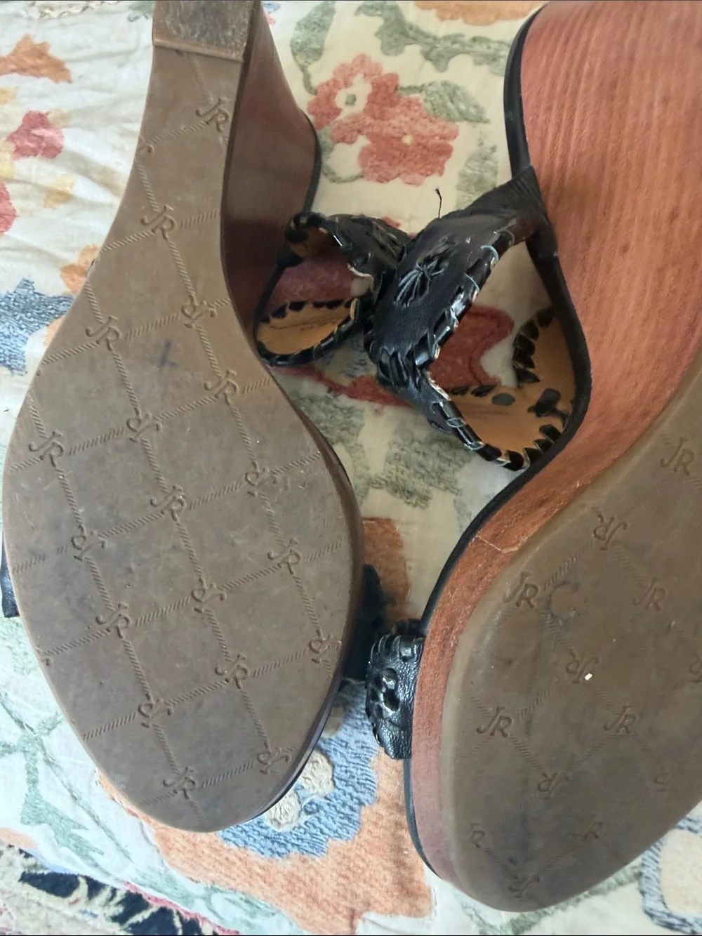 Jack Rogers Black Leather Scallop-Trim Slide Sandals